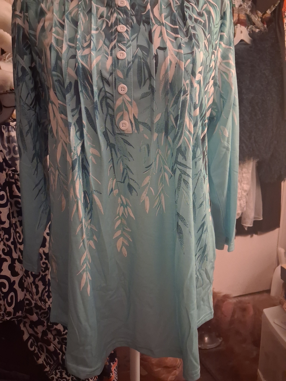 New,Tag Faux Button-Front Leaf Print Tunic Knit Pleated Front Top,3/4 SLEEVE M